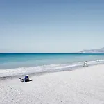 Angelina Homes I Casa Limone I 5 Minuti A Piedi Dal Mare I Giardino I Parcheggio Privato *
