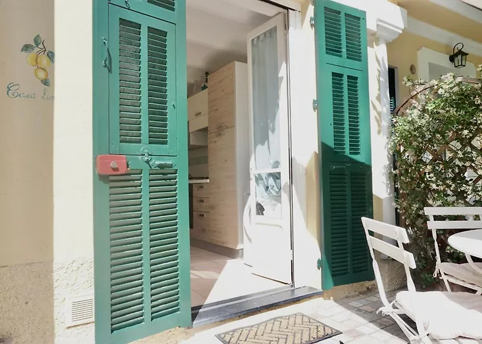 Angelina Homes I Casa Limone I 5 Minuti A Piedi Dal Mare I Giardino I Parcheggio Privato Vallecrosia
